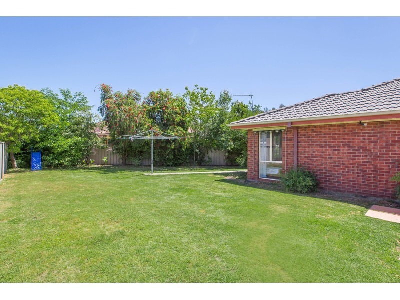 8 Iron Way, Wodonga VIC 3690