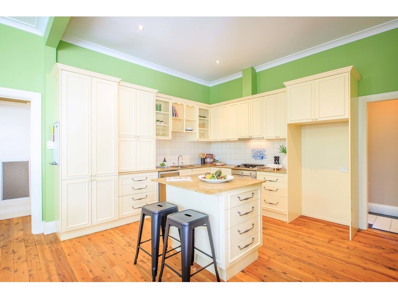 491 Thurgoona Street, Albury NSW 2640