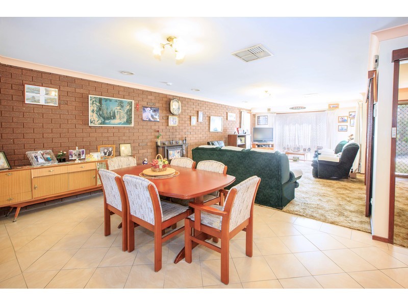 1043 Fairview Drive, North Albury NSW 2640