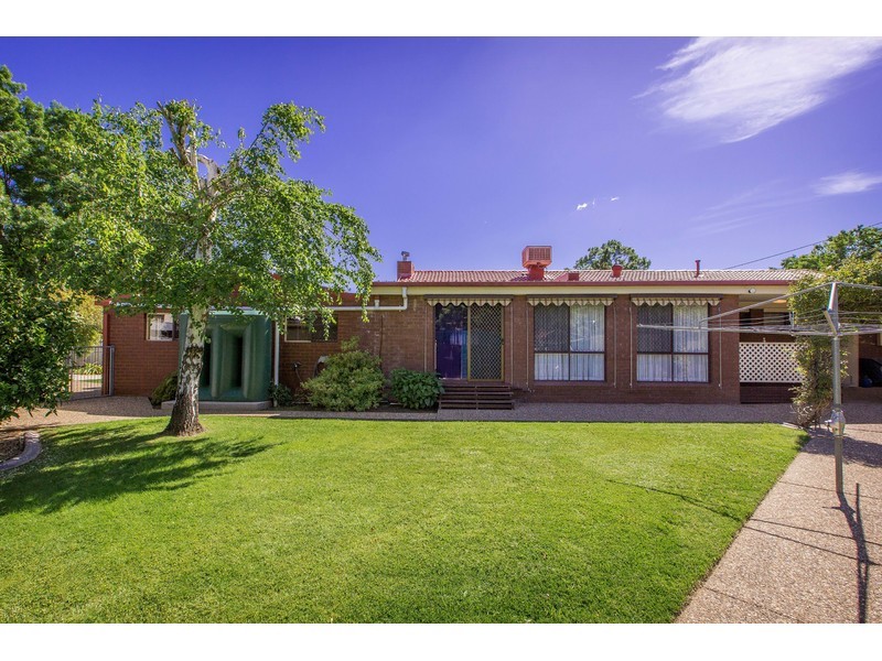 1043 Fairview Drive, North Albury NSW 2640