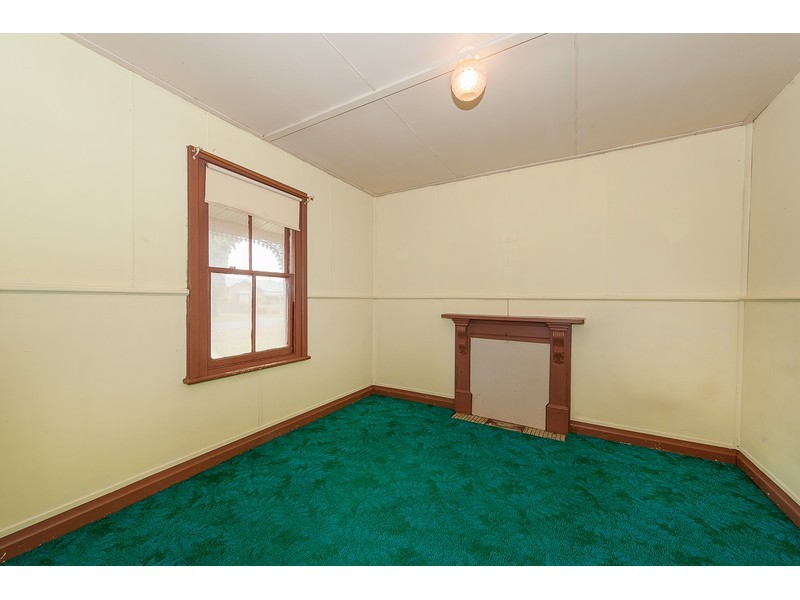 9 Wattle Street, Culcairn NSW 2660