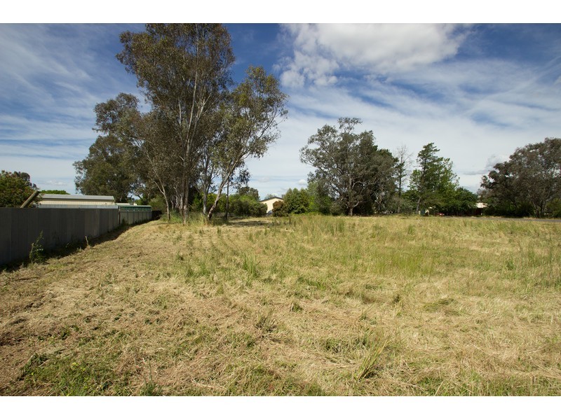 5 Barkly Street, Chiltern VIC 3683
