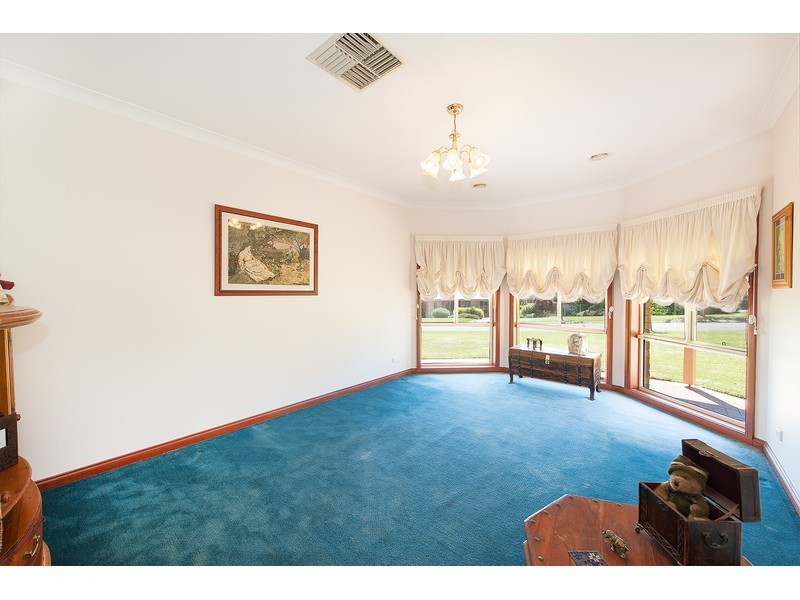 3 Newton Circuit, Thurgoona NSW 2640