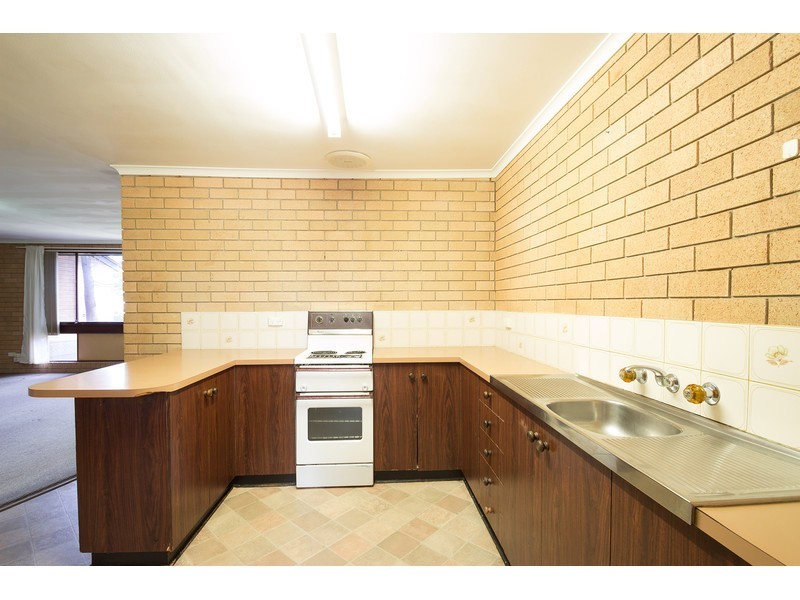 13/607 Prune Street, Lavington NSW 2641