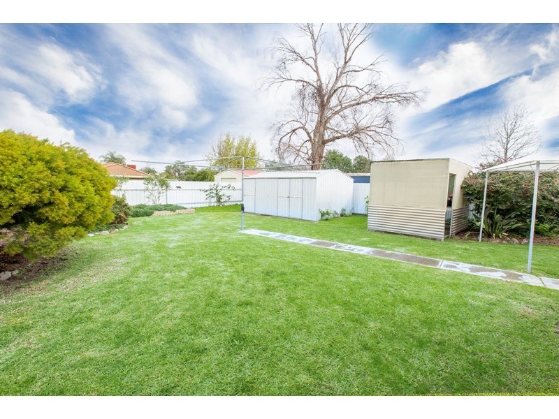 491 Kaitlers Road, Lavington NSW 2641