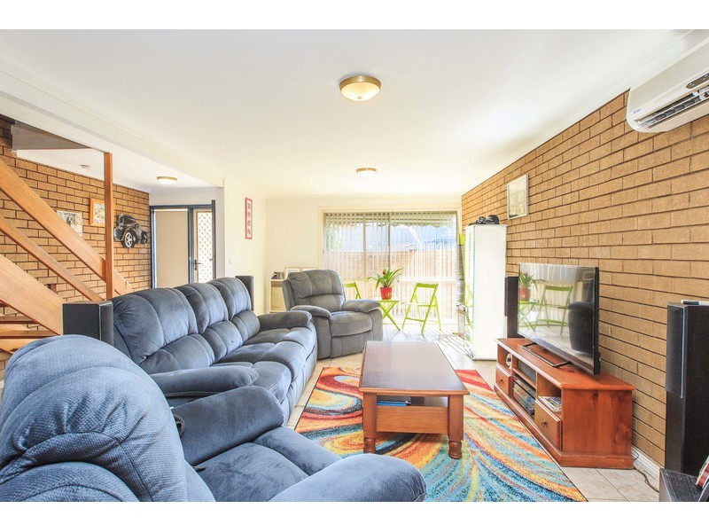 1/429 Griffith Road, Lavington NSW 2641