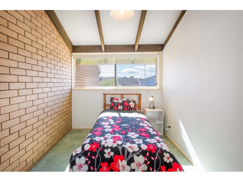 1/429 Griffith Road, Lavington NSW 2641