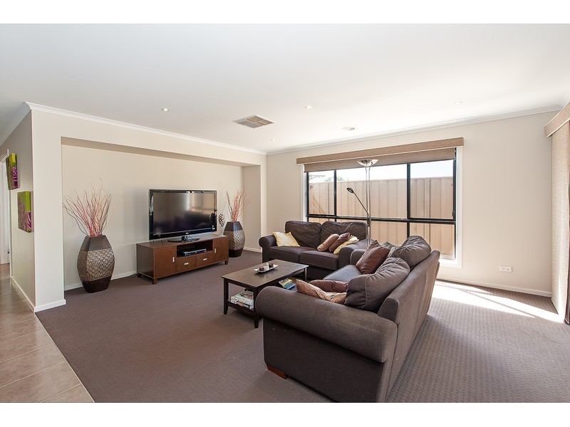 2 Nelson Court, Wodonga VIC 3690