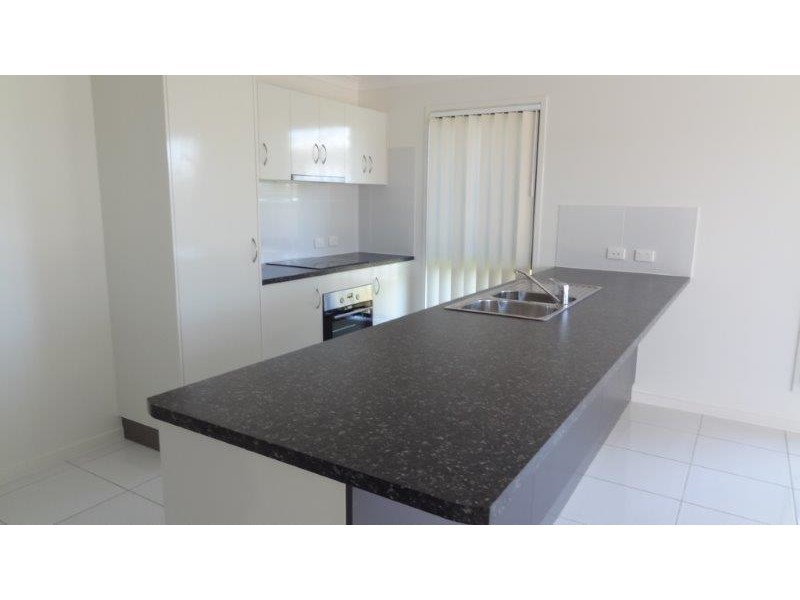 46 Donovan Street, Blacks Beach QLD 4740