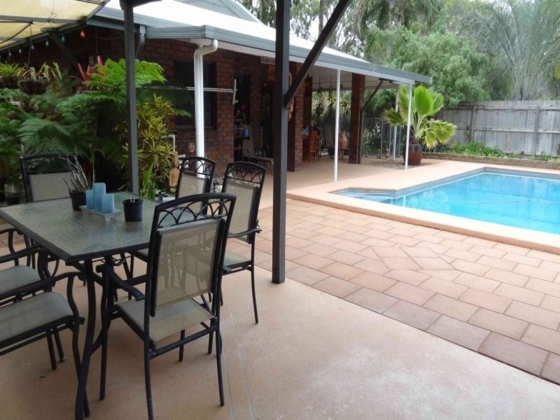 2 Williams Avenue, Bucasia QLD 4750