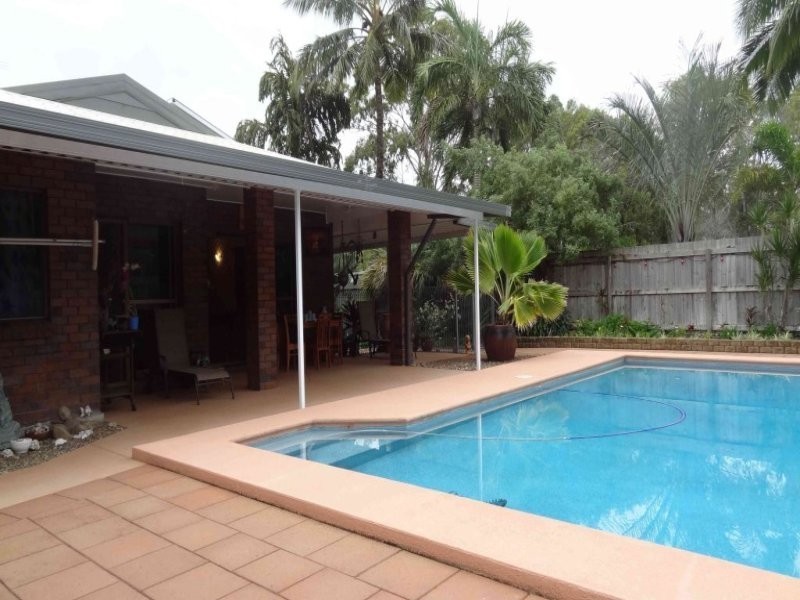 2 Williams Avenue, Bucasia QLD 4750