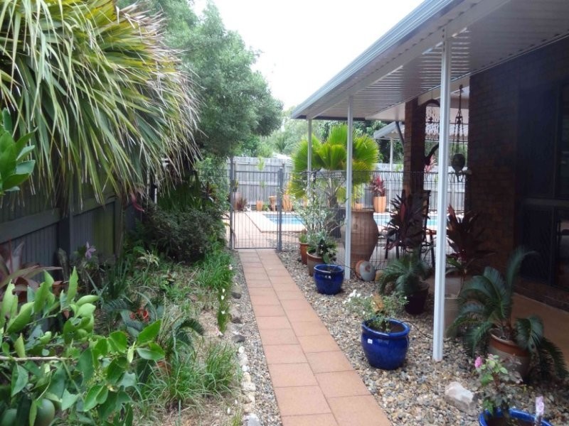 2 Williams Avenue, Bucasia QLD 4750
