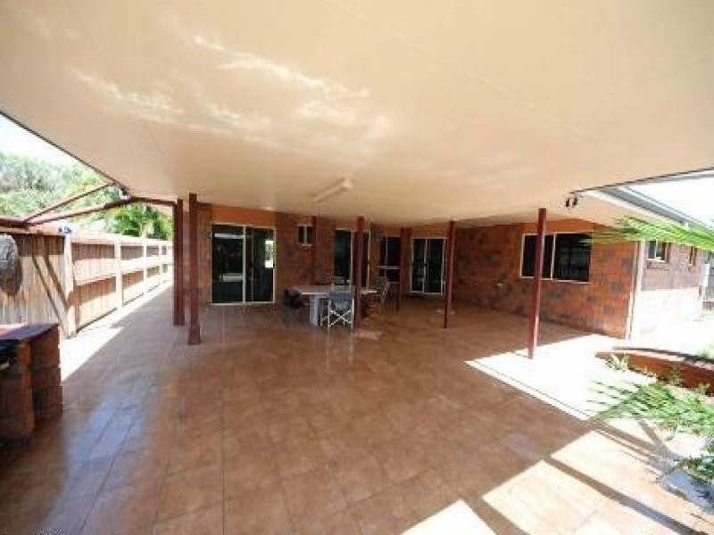 13 Starboard Circuit, Shoal Point QLD 4750