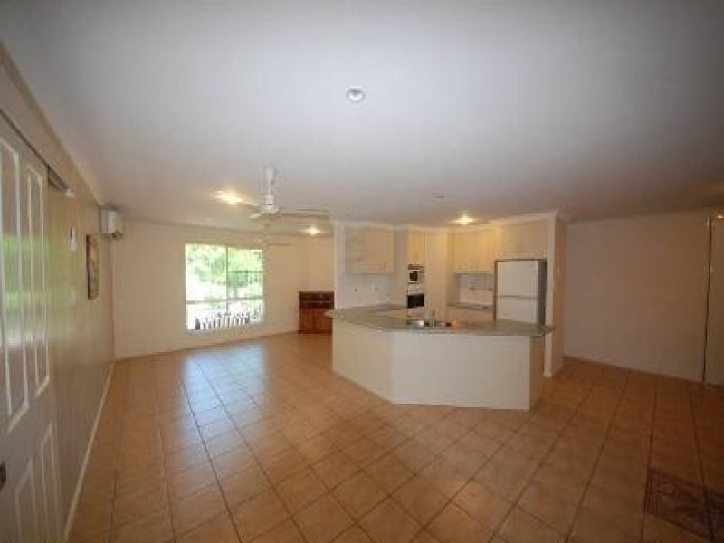 13 Starboard Circuit, Shoal Point QLD 4750