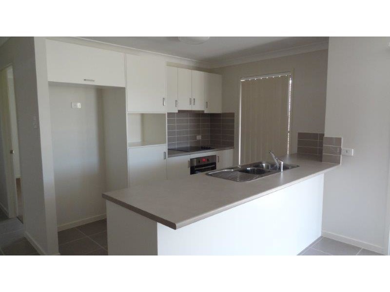 3 Henley Close, Blacks Beach QLD 4740