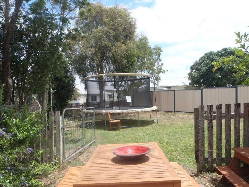 4 Leavinia St, Gympie QLD 4570