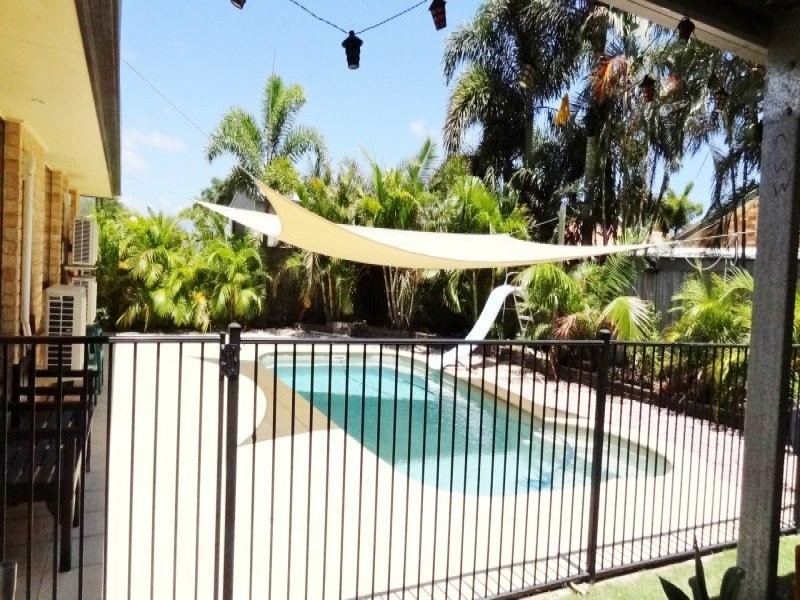 20 Royal Sands Boulevard, Bucasia QLD 4750