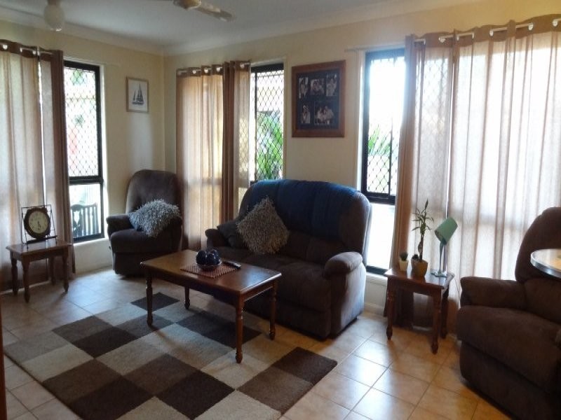 20 Royal Sands Boulevard, Bucasia QLD 4750