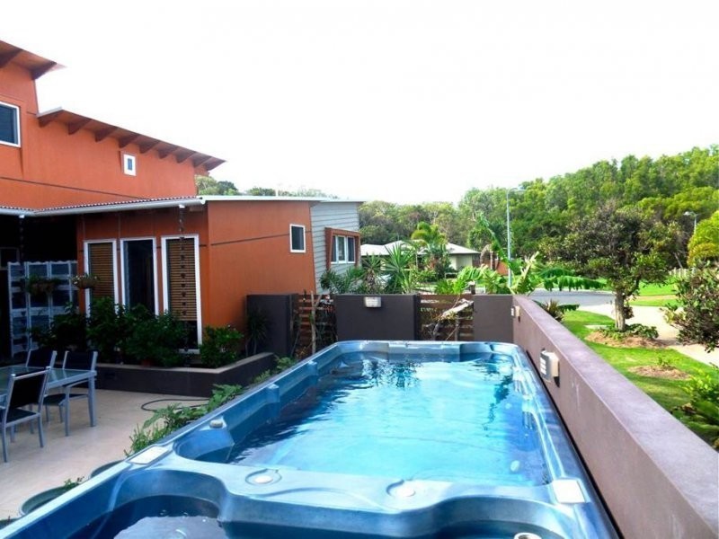26 Portside Place, Shoal Point QLD 4750