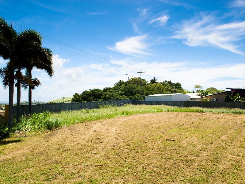 3 Seychelles Road, Shoal Point QLD 4750