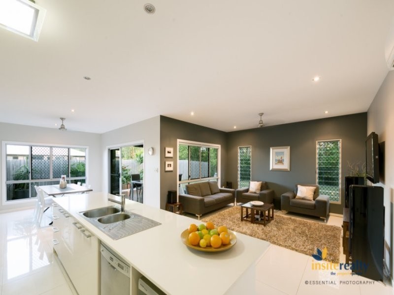 37 Dolphin Drive, Bucasia QLD 4750