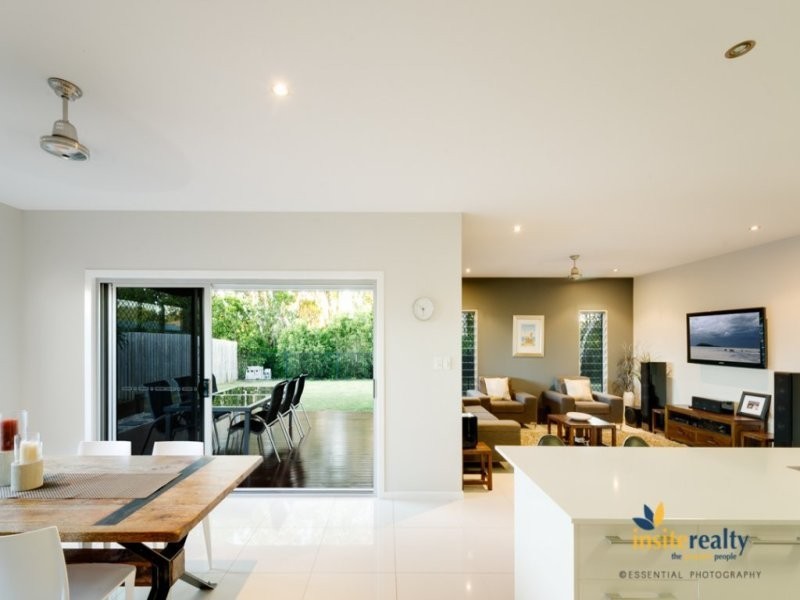 37 Dolphin Drive, Bucasia QLD 4750