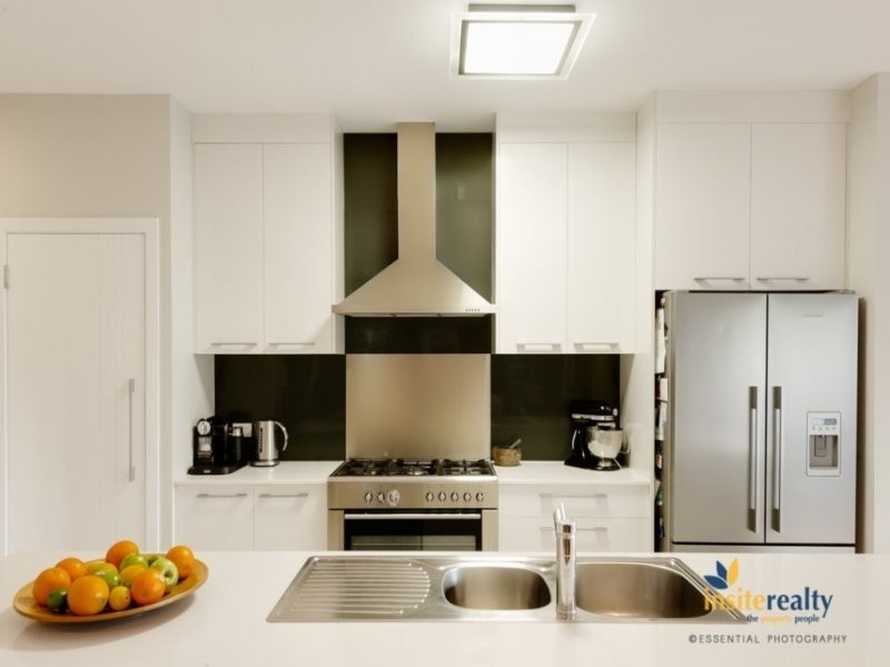 37 Dolphin Drive, Bucasia QLD 4750