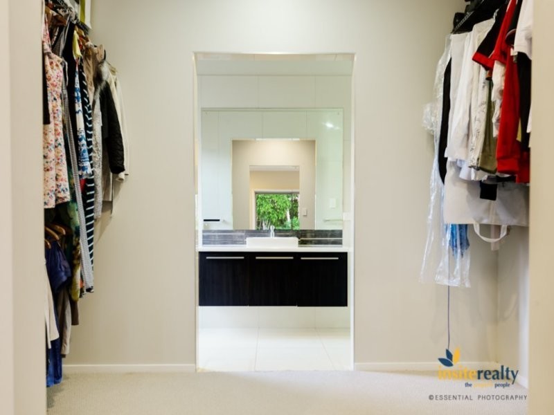 37 Dolphin Drive, Bucasia QLD 4750