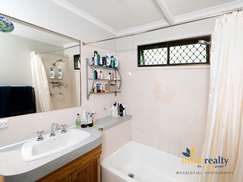 15 Anthony Vella Street, Rural View QLD 4740