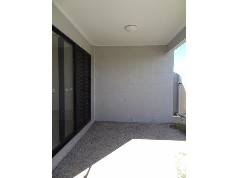 12 Warilla View, Blacks Beach QLD 4740