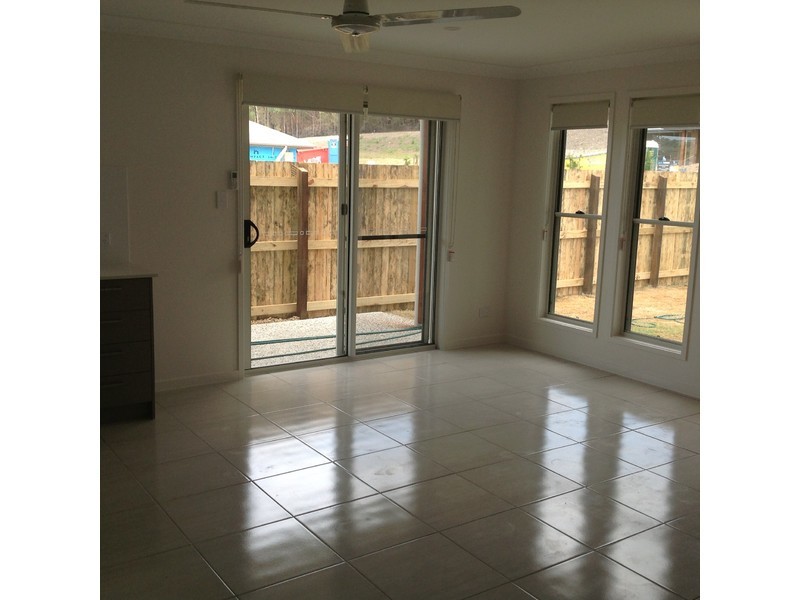 2/1 Woodswallow Crescent, Bli Bli QLD 4560