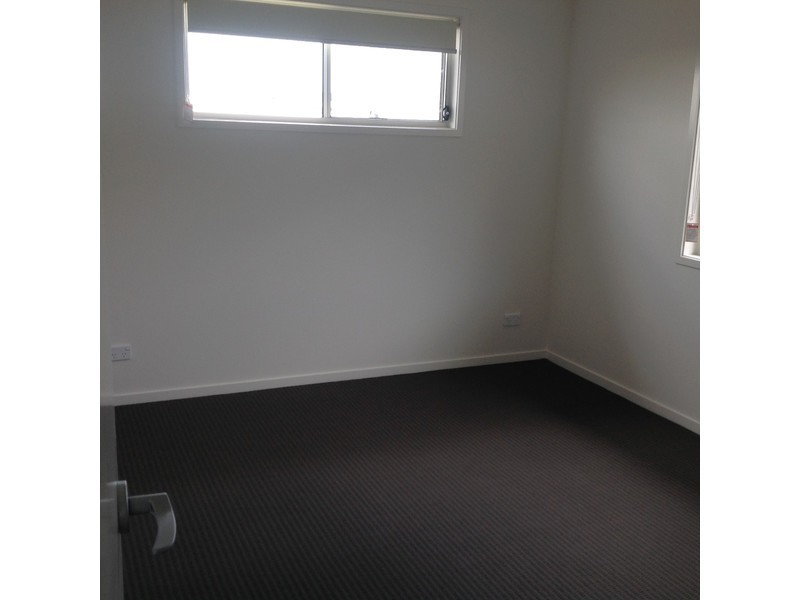 2/1 Woodswallow Crescent, Bli Bli QLD 4560