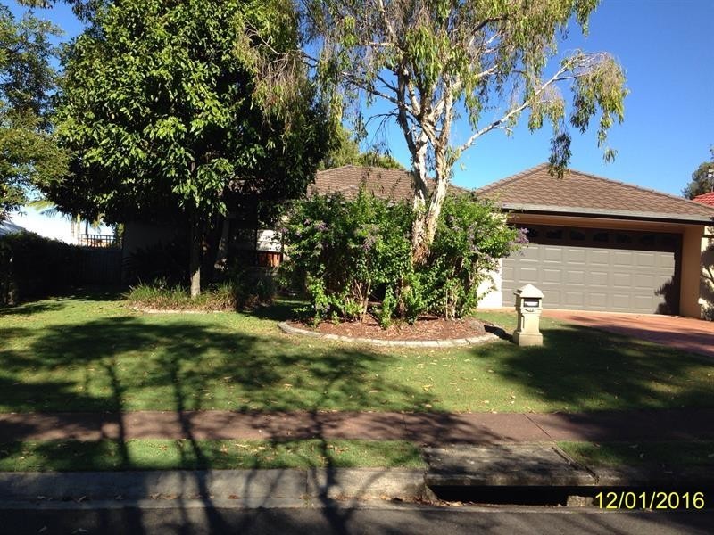 13 Highgrove Circuit, Peregian Springs QLD 4573