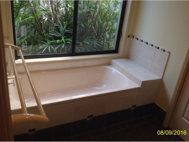 13 Highgrove Circuit, Peregian Springs QLD 4573