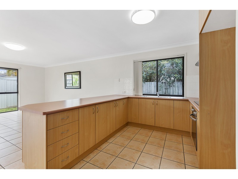8 Windermere Way, Sippy Downs QLD 4556