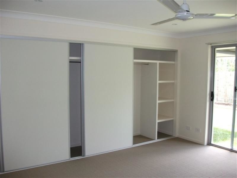 13 Longcove Place, Peregian Springs QLD 4573