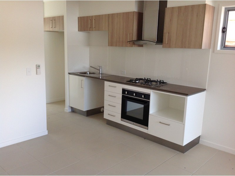 2/9 Lake View Place, Bli Bli QLD 4560