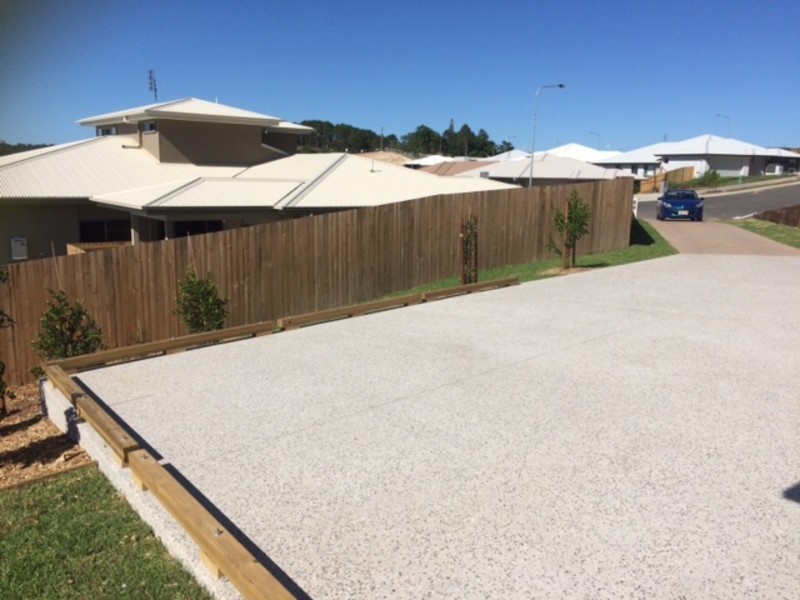 1/7 Lake View Place, Bli Bli QLD 4560