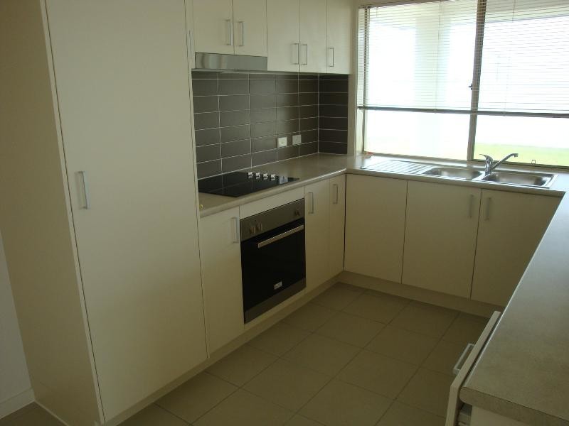 100 Tweddell Drive, Pelican Waters QLD 4551