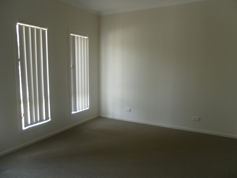 100 Tweddell Drive, Pelican Waters QLD 4551