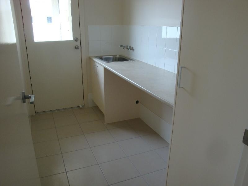 100 Tweddell Drive, Pelican Waters QLD 4551