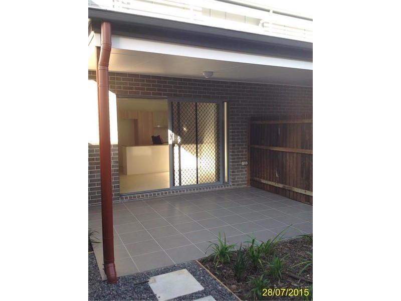 38/17 Greensboro Place, Little Mountain QLD 4551