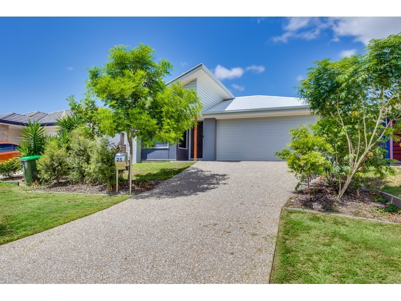 25 Shaw Street, Meridan Plains QLD 4551