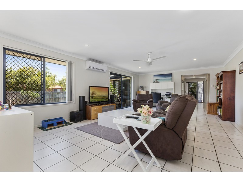 4 Trinity Crescent, Sippy Downs QLD 4556