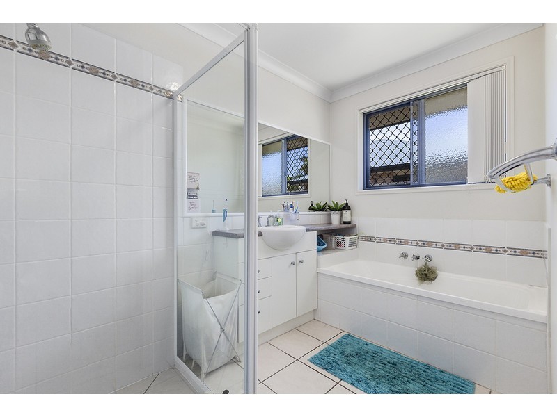 4 Trinity Crescent, Sippy Downs QLD 4556