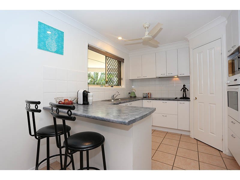 684 David Low Way, Pacific Paradise QLD 4564