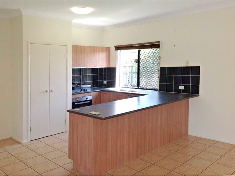 10 Burke Close, Sippy Downs QLD 4556