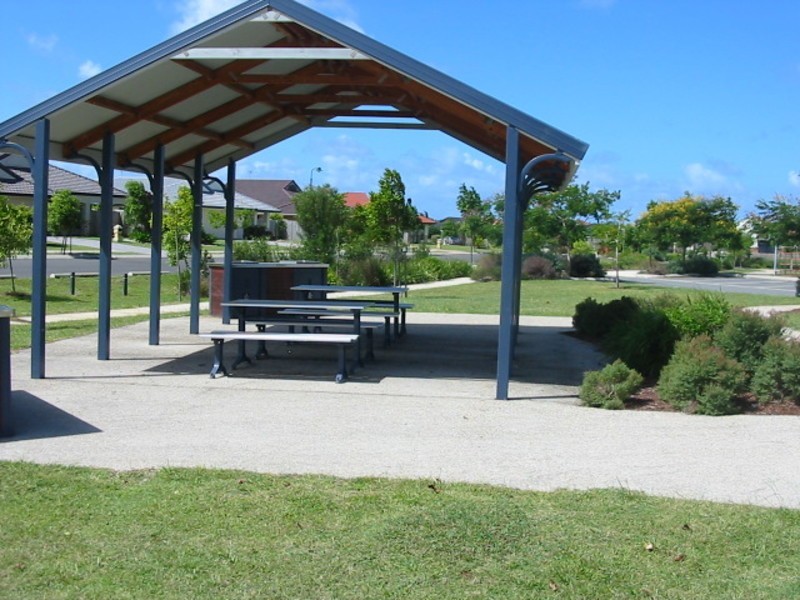 10 Burke Close, Sippy Downs QLD 4556