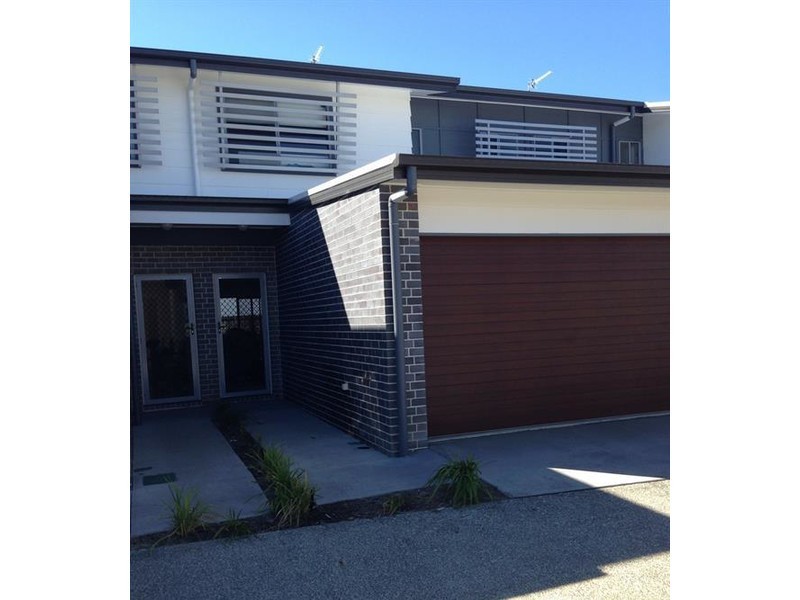 33/17 Greensboro Place, Little Mountain QLD 4551