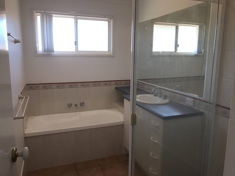 57 Bernheid Crescent, Sippy Downs QLD 4556